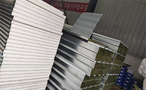 玛沁彩钢夹芯板